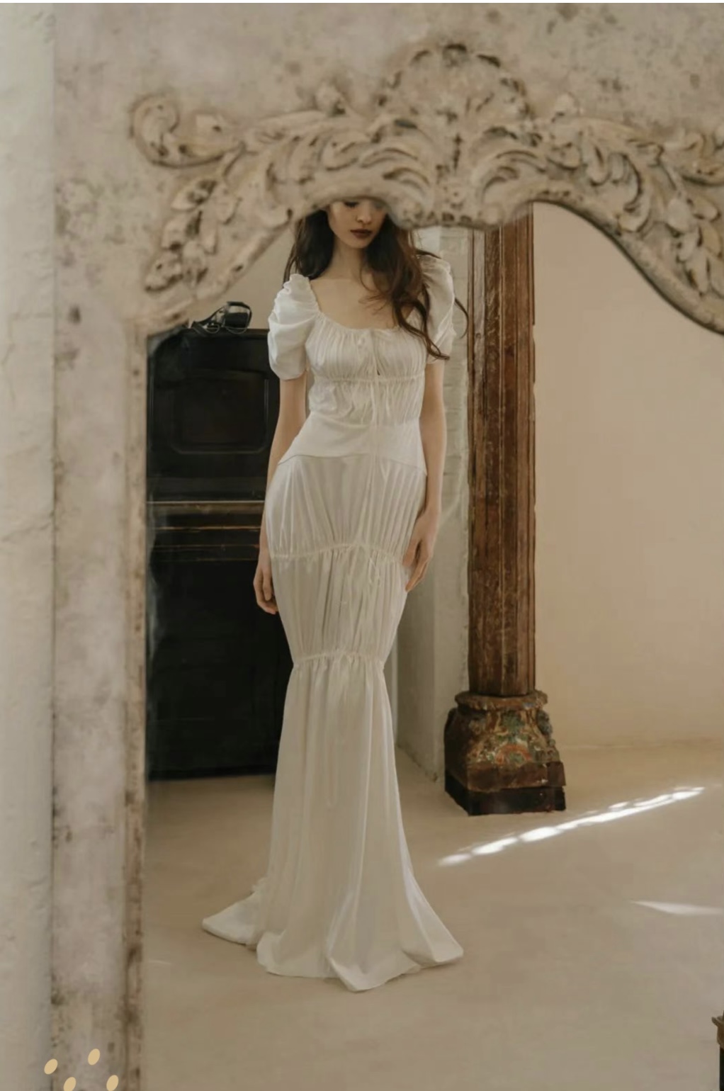 约请函 | WEISS唯誓 表态2024上海国际婚纱号衣、彩妆外型实时尚配饰展